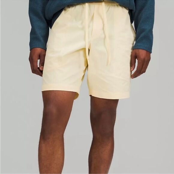 Lululemon Bowline 8” Stretch Ripstop Shorts Lemon Chiffon Yellow Size Medium - Picture 1 of 9